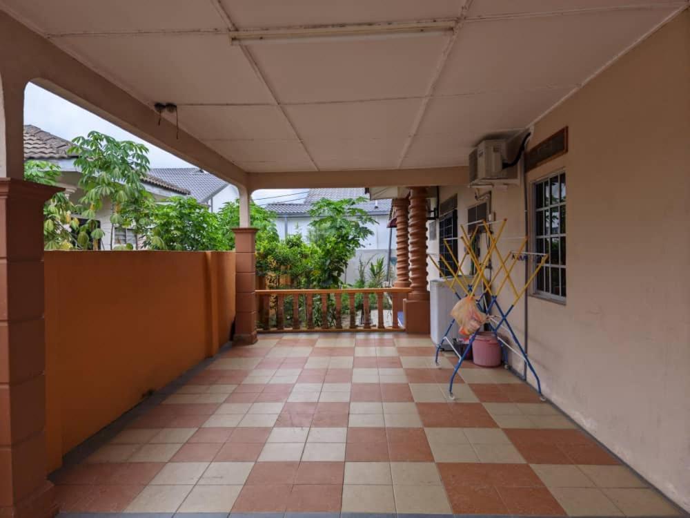 Adeeba Homestay Kuantan Luaran gambar