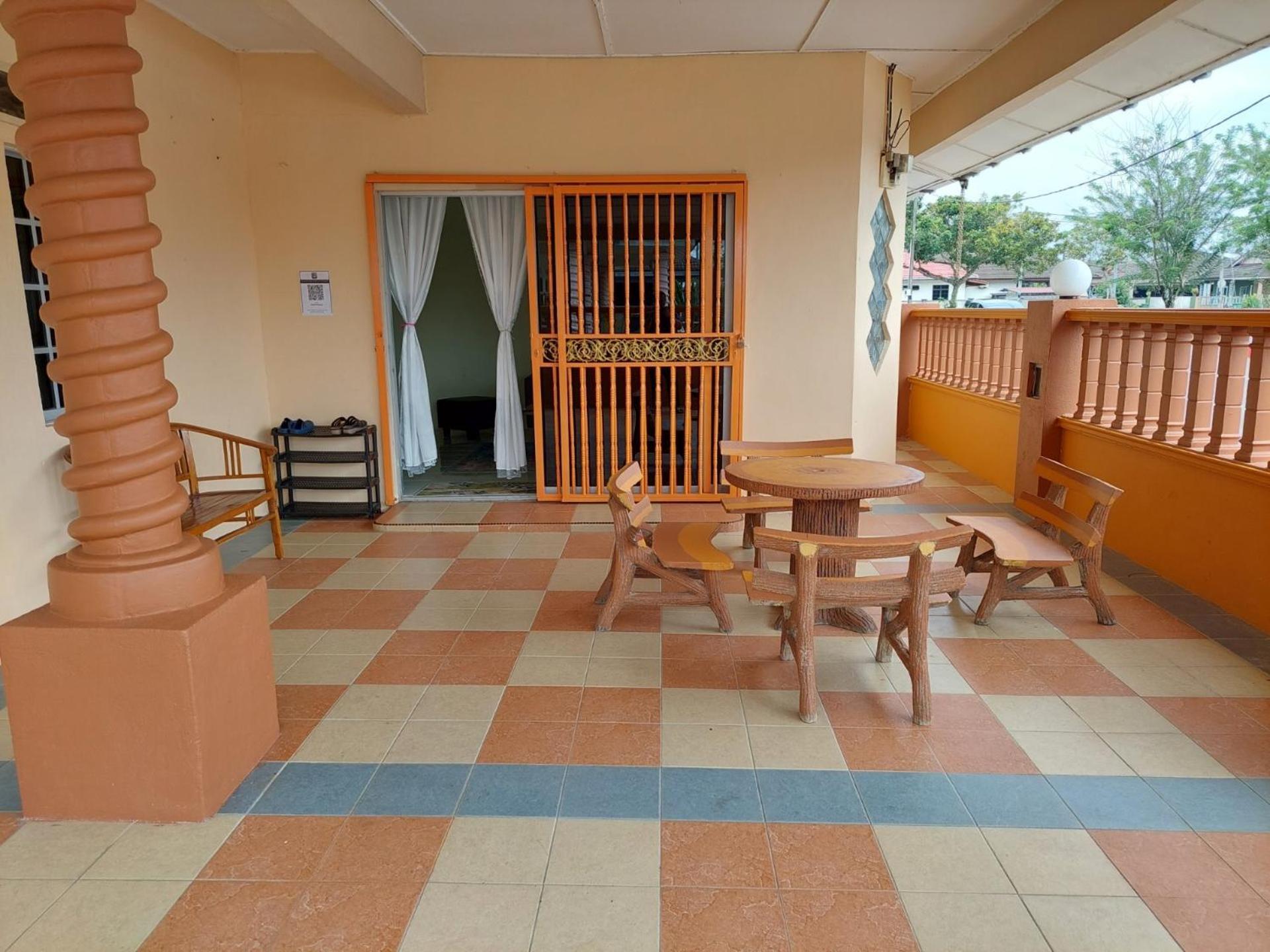 Adeeba Homestay Kuantan Luaran gambar